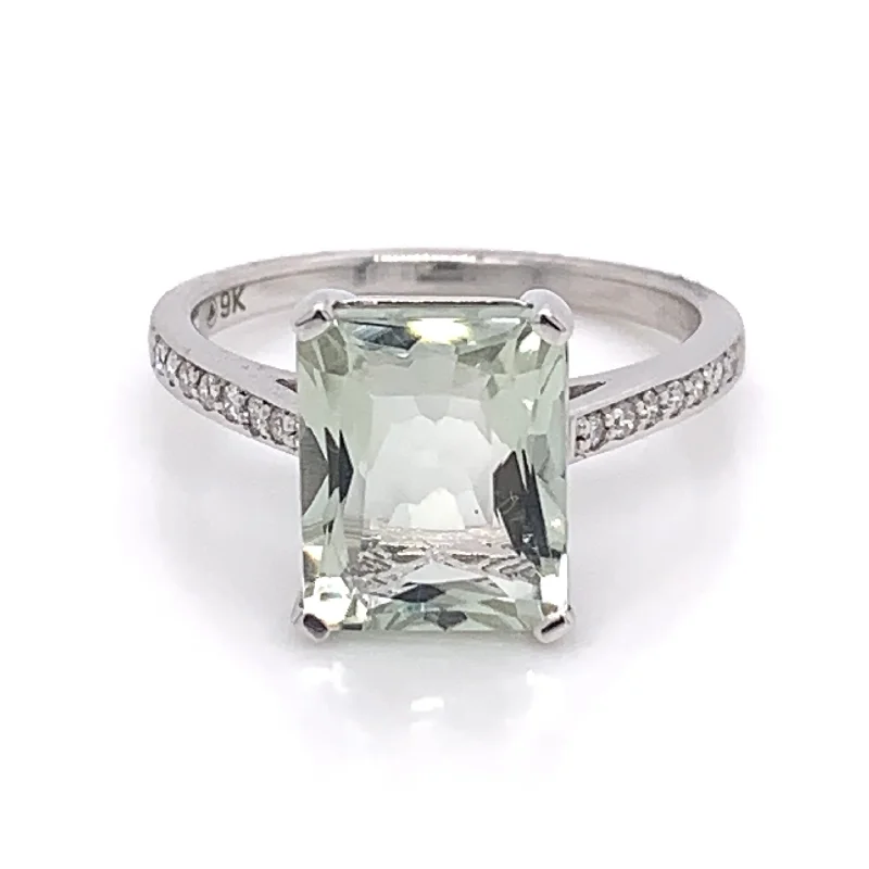 Citrine Gemstone Rings in a Modern Minimalist StyleCitrine Gemstone Rings in a Modern Minimalist Style9ct White Gold 2.90ct Green Amethyst and Diamond Ring