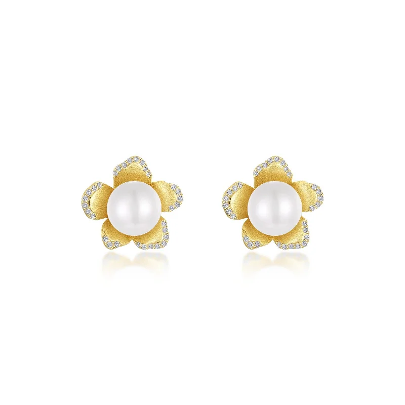 Lafonn Lafonn Gold Club White Fresh Water Pearl Earring E0589PLG00