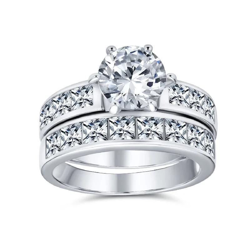 Wedding Bands with Hidden Diamond Halo Under the SettingCocktail Statement Ring: 1.5-3CT Round Solitaire CZ with Princess Cut Side Stones