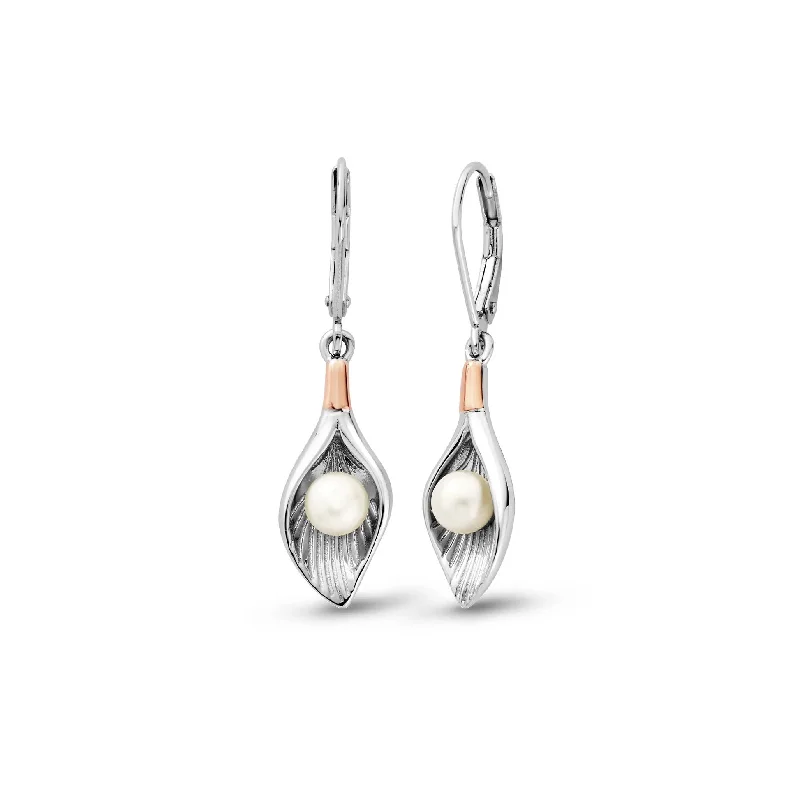 Two - Tone Wedding Bands Combining Yellow Gold and PalladiumClogau Beachcomber Shell Silver and Pearl Earrings