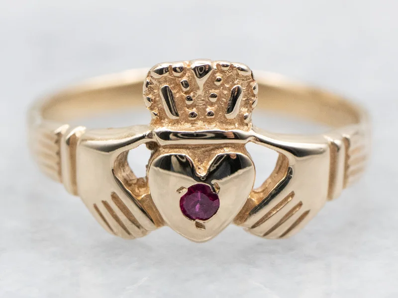 Alexandrite Gemstone Rings with a Chameleon - like Color ChangeAlexandrite Gemstone Rings with a Chameleon - like Color ChangeCladdagh Ring with Synthetic Ruby Accent