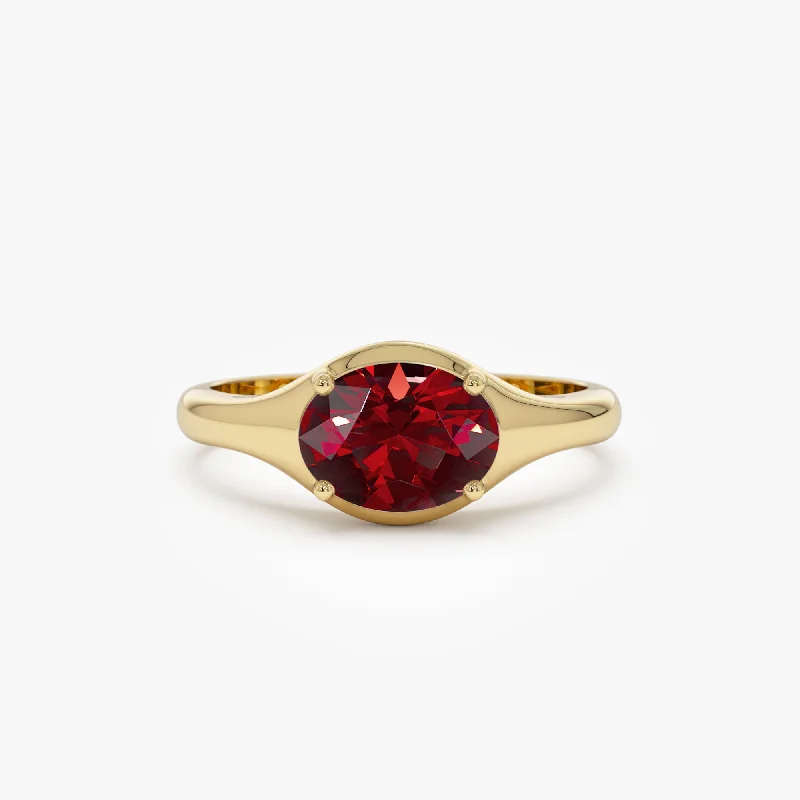 Alexandrite Gemstone Rings with a Chameleon - like Color ChangeAlexandrite Gemstone Rings with a Chameleon - like Color Change14K Oval Shape Prong Setting Garnet Ring